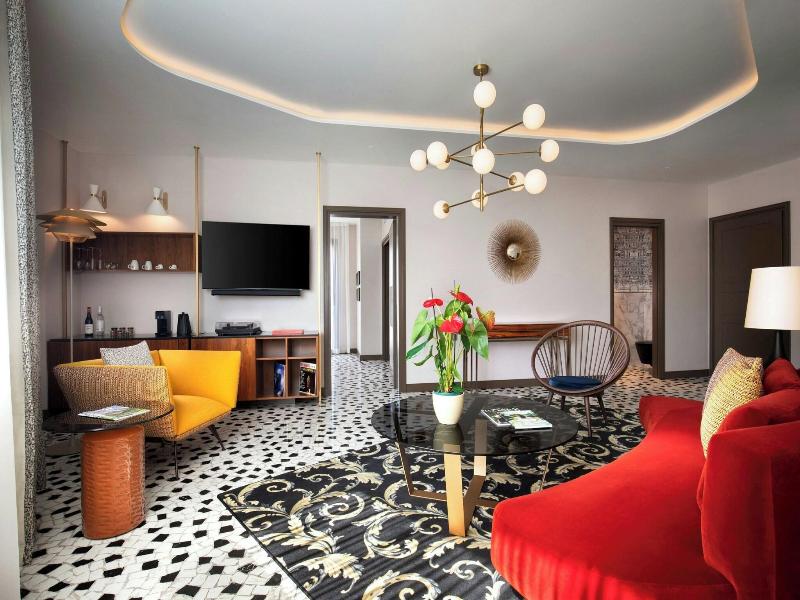 Le Meridien Visconti Rome image