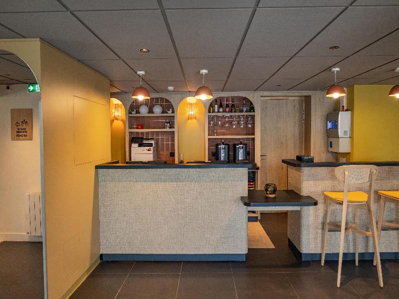 Sure Hotel by Best Western Nantes Saint-Herblain image