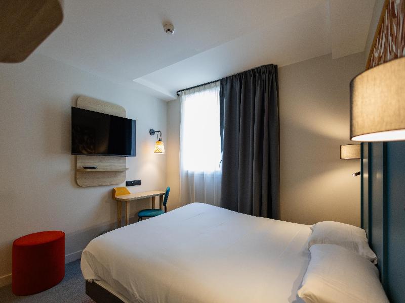 Sure Hotel by Best Western Nantes Saint-Herblain image