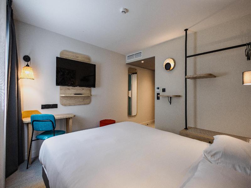 Sure Hotel by Best Western Nantes Saint-Herblain image