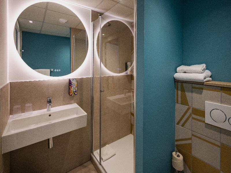 Sure Hotel by Best Western Nantes Saint-Herblain image