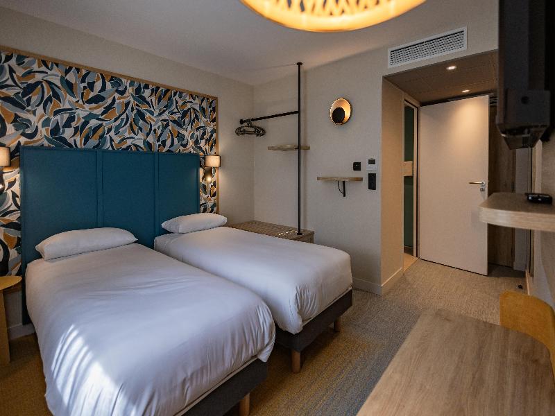 Sure Hotel by Best Western Nantes Saint-Herblain image