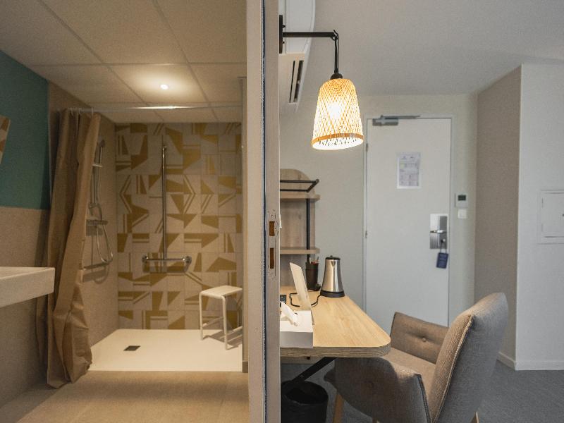 Sure Hotel by Best Western Nantes Saint-Herblain image