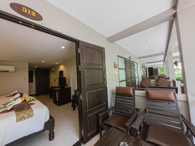 Chaweng Garden Beach Resort image