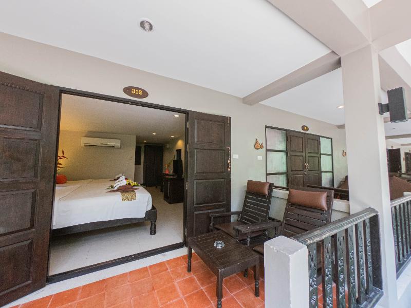 Chaweng Garden Beach Resort image