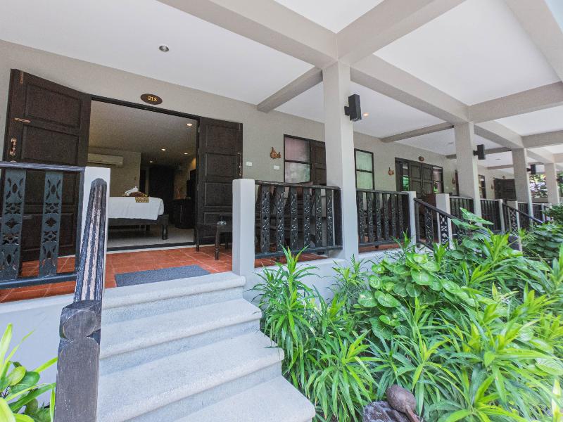 Chaweng Garden Beach Resort image