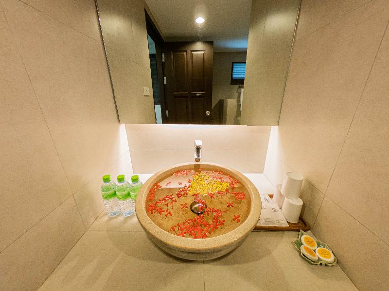 Chaweng Garden Beach Resort image