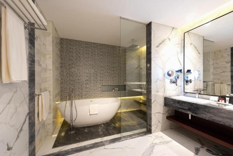 Ramada Hotel & Suites Al Qassim image