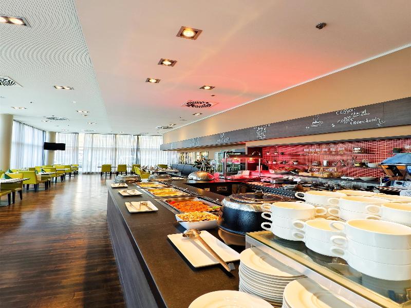 Park Inn By Radisson Linz image