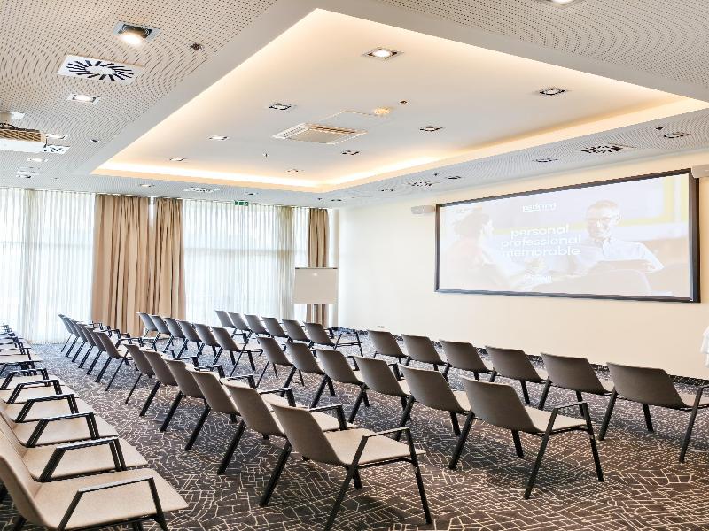 Park Inn By Radisson Linz image