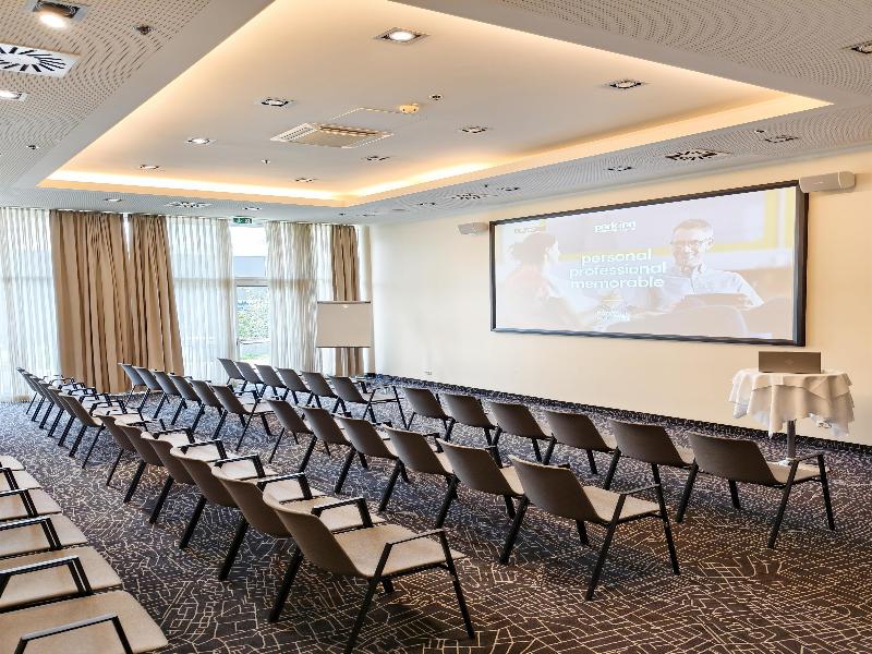 Park Inn By Radisson Linz image