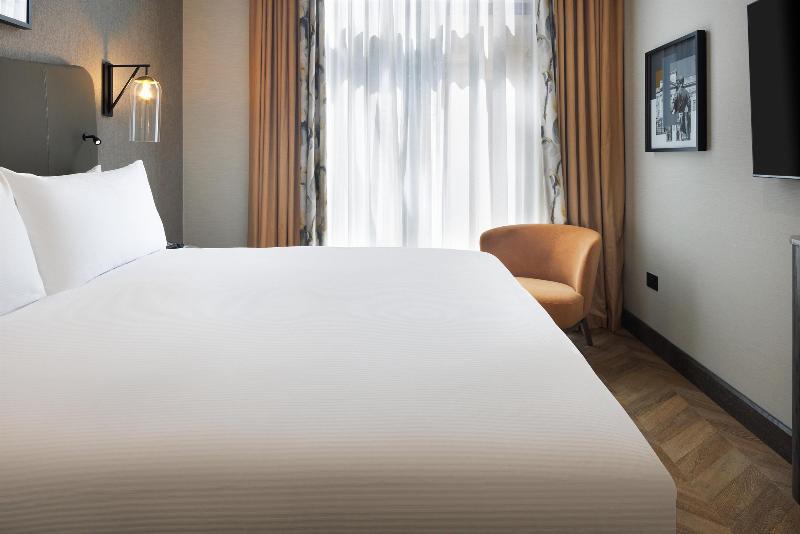 Doubletree By Hilton London - West End image