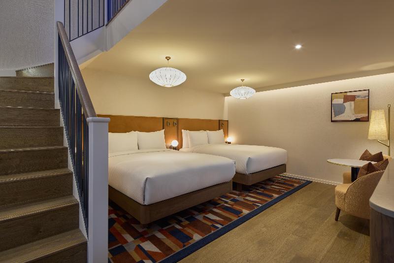 Doubletree By Hilton London - West End image