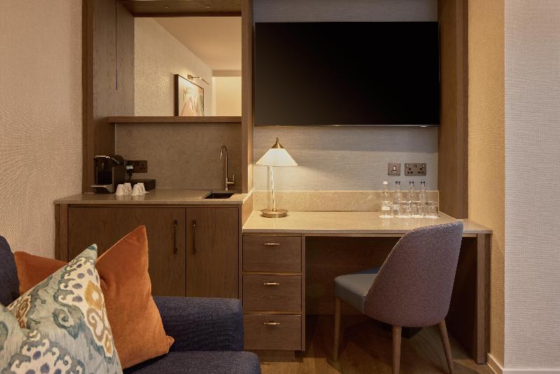 Doubletree By Hilton London - West End image
