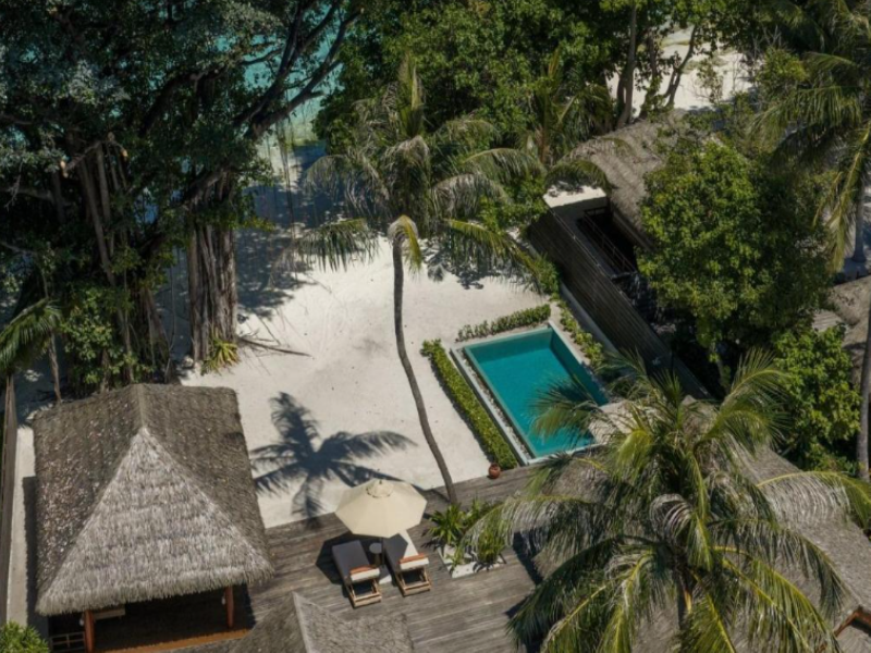 Dusit Thani Maldives image