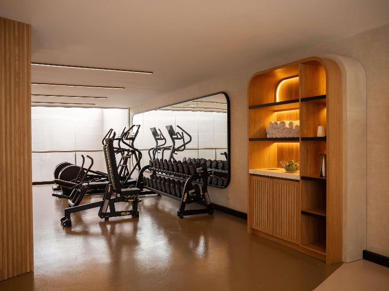 Pullman Lima San Isidro image