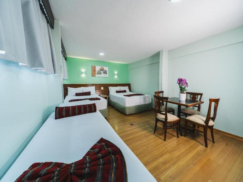 Nacional Inn Curitiba Estacao image