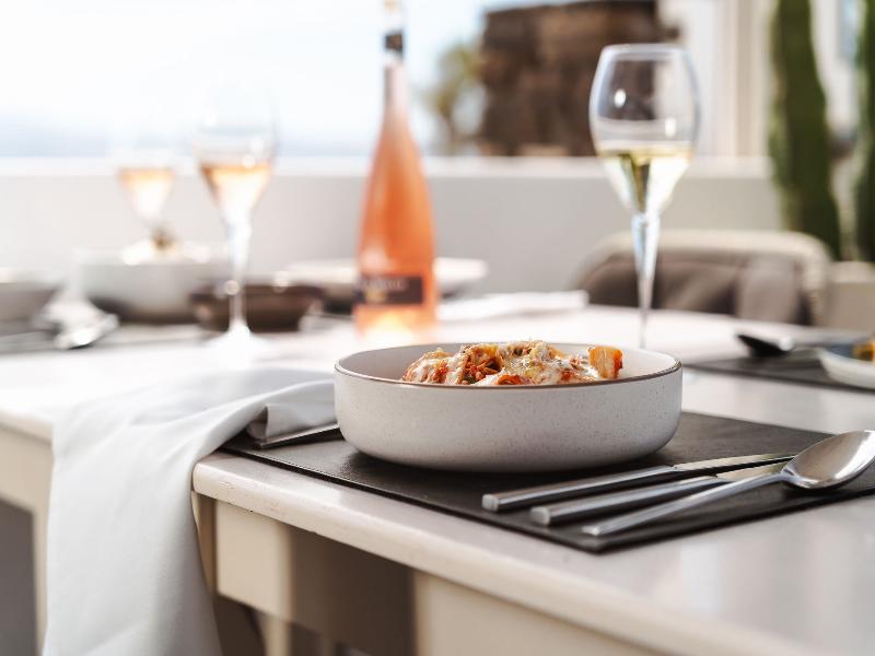 Liana Beach Hotel & Spa image