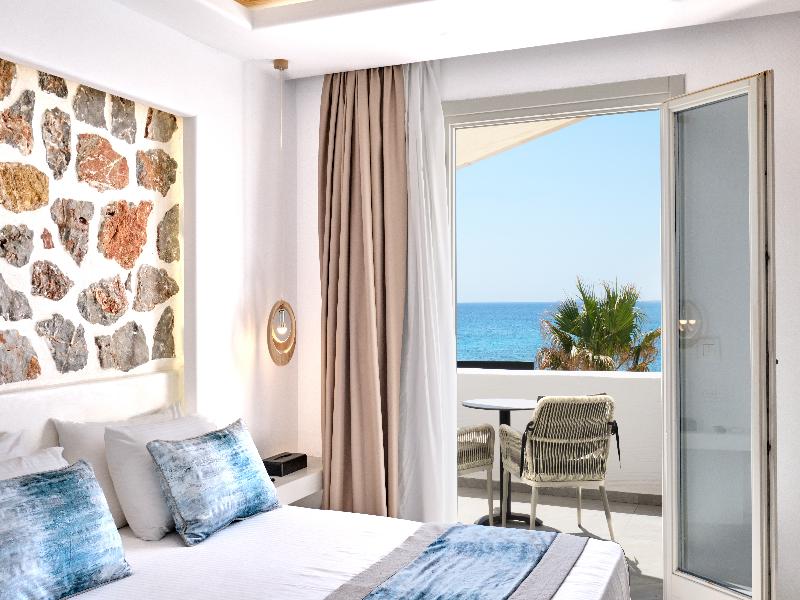 Liana Beach Hotel & Spa image