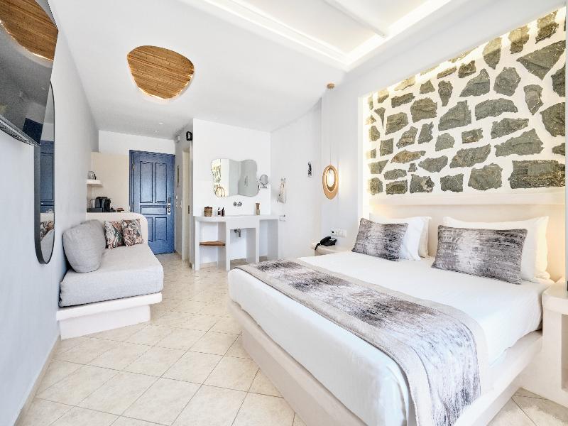 Liana Beach Hotel & Spa image