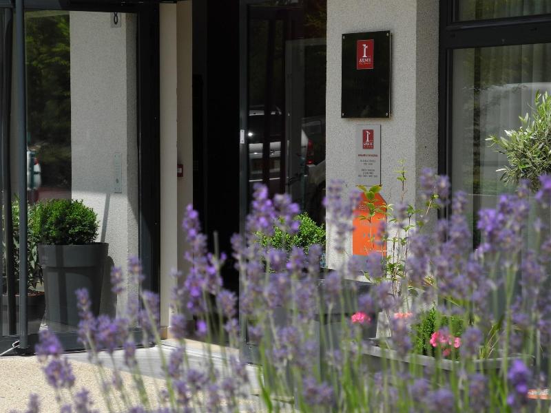 Villa Val Senart 1ere Avenue image