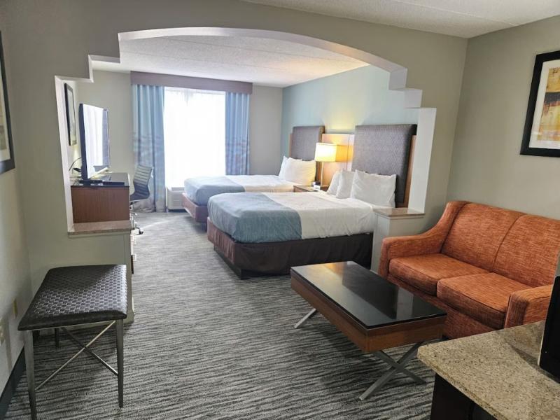 Wingate By Wyndham Greensboro/Coliseum image