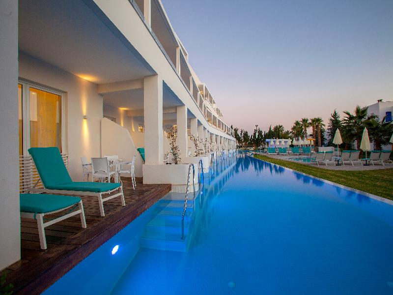 Aliathon Resort image