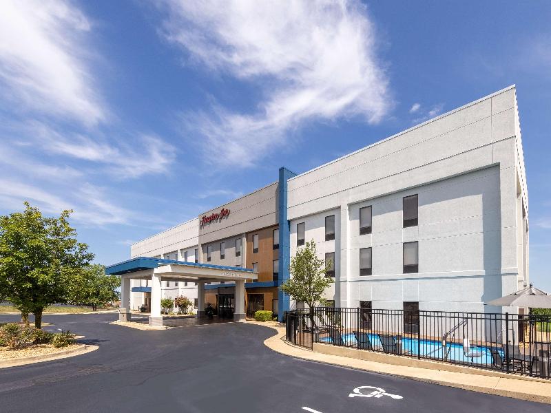 Hampton Inn St. Robert/Ft. Leonard Wood image