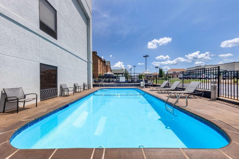 Hampton Inn St. Robert/Ft. Leonard Wood image