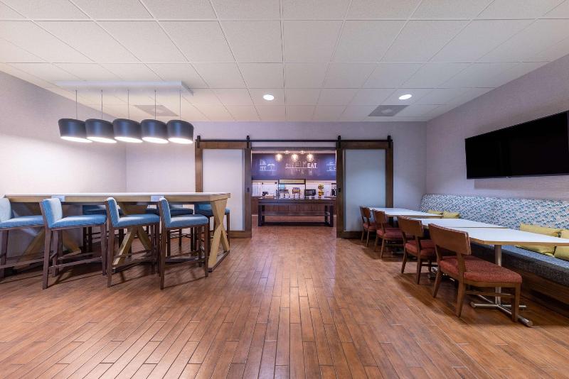 Hampton Inn St. Robert/Ft. Leonard Wood image