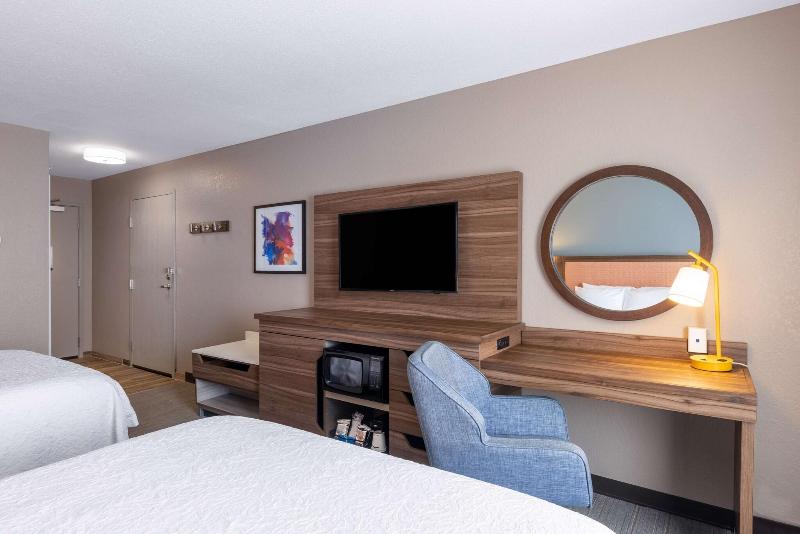 Hampton Inn St. Robert/Ft. Leonard Wood image