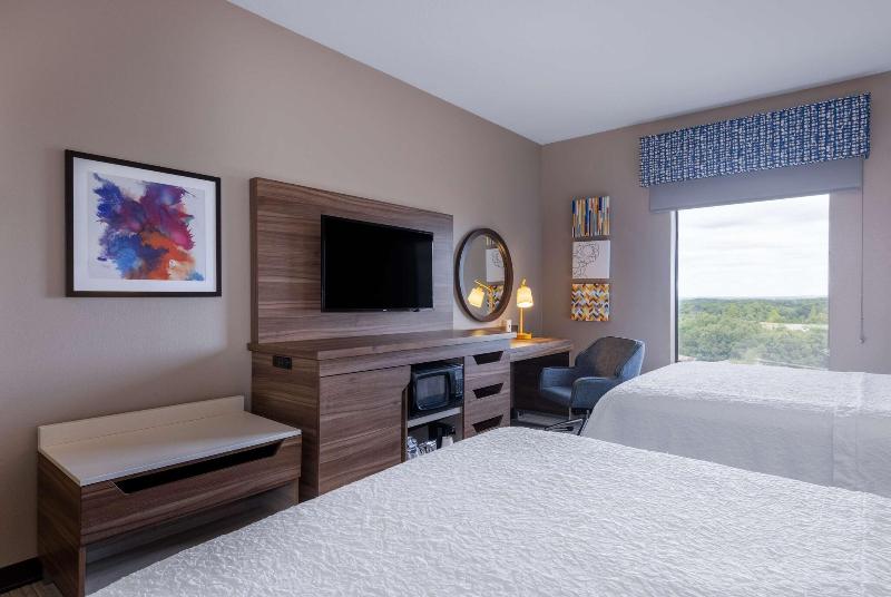 Hampton Inn St. Robert/Ft. Leonard Wood image