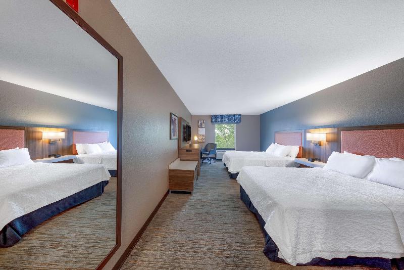 Hampton Inn St. Robert/Ft. Leonard Wood image