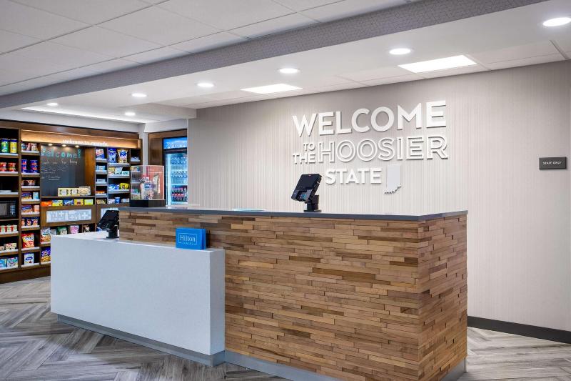 Hampton Inn & Suites Muncie image