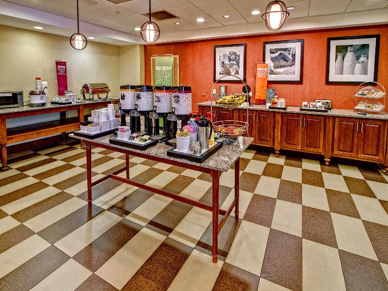 Hampton Inn Greenville image