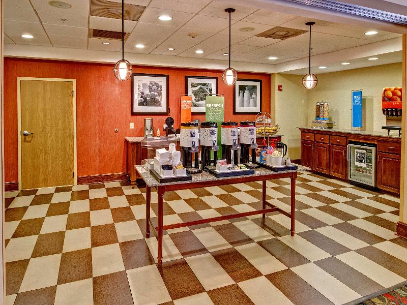 Hampton Inn Greenville image