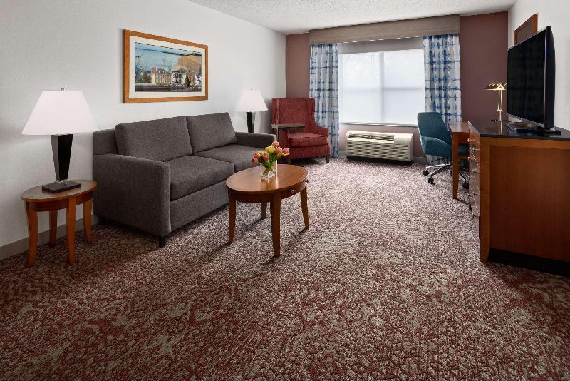 Hilton Garden Inn Milford image