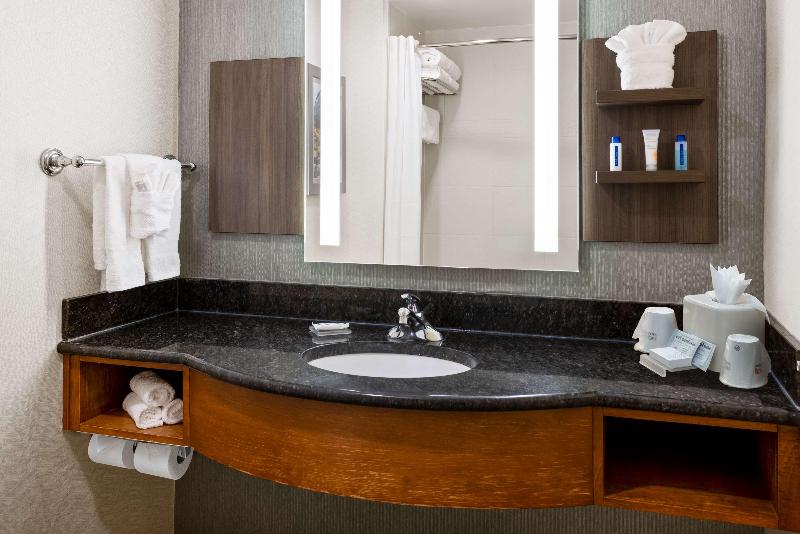 Hilton Garden Inn Milford image