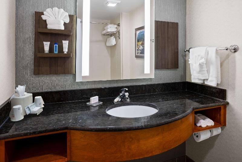 Hilton Garden Inn Milford image
