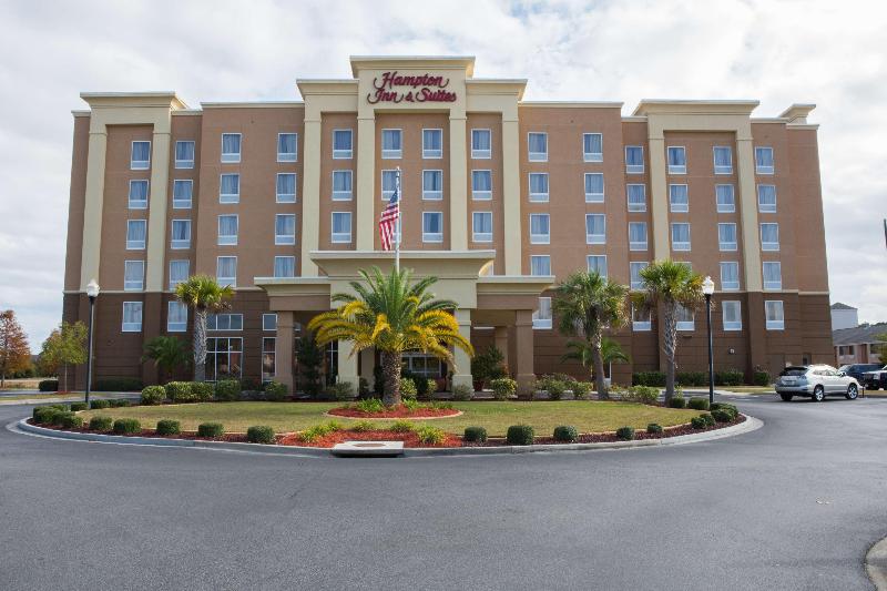Hampton Inn AND Suites Savannah - I-95 South -
