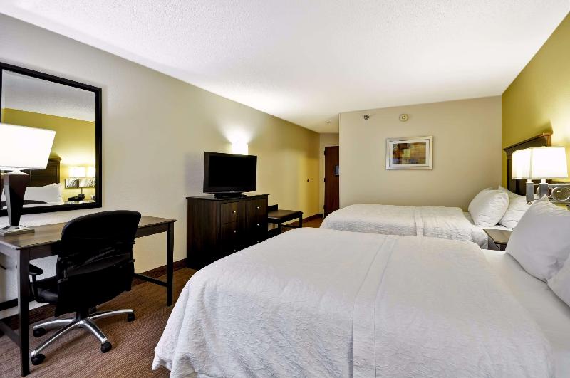 Hampton Inn Pickwick Dam - At Shiloh Falls image