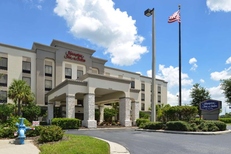 Hampton Inn AND Suites Tampa-East