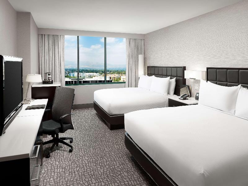 Hilton Woodland Hills/Los Angeles image