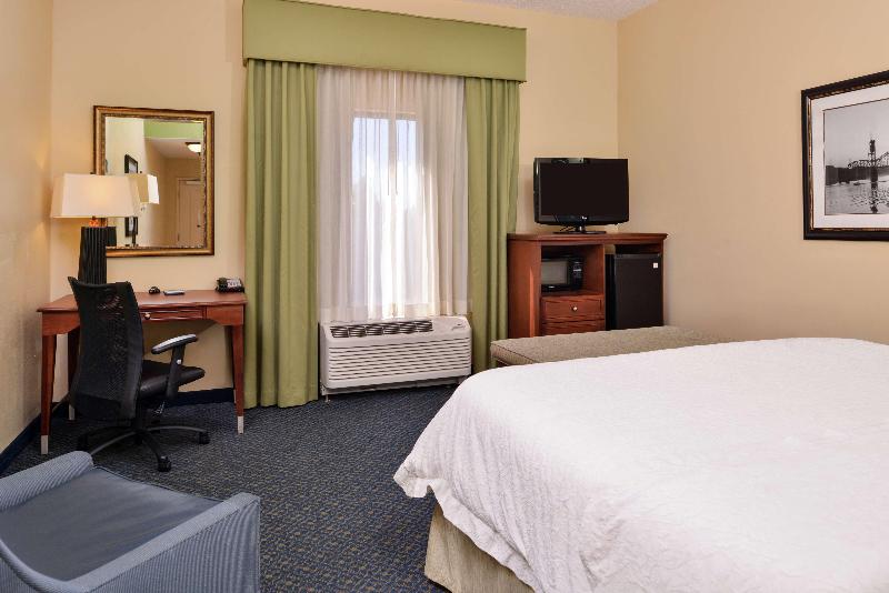Hampton Inn Jackson image