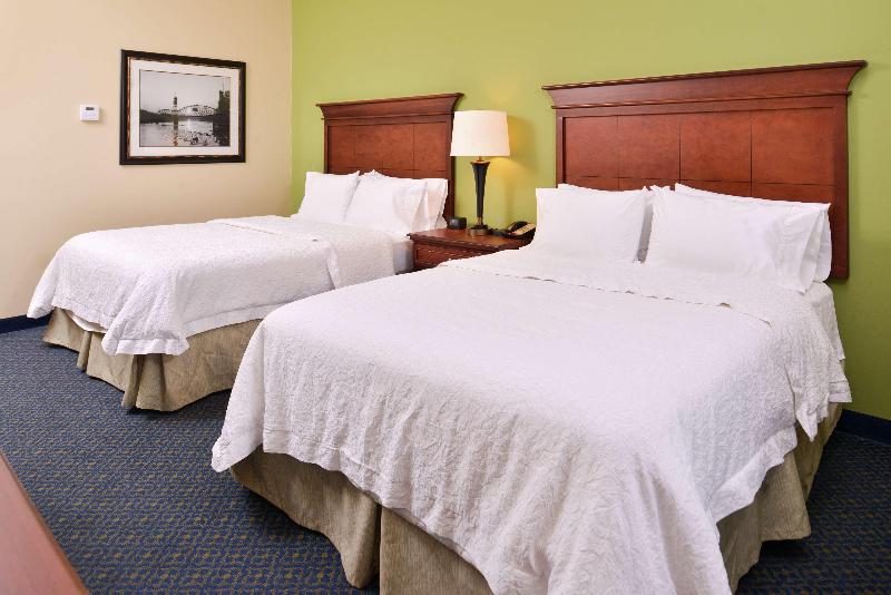 Hampton Inn Jackson image