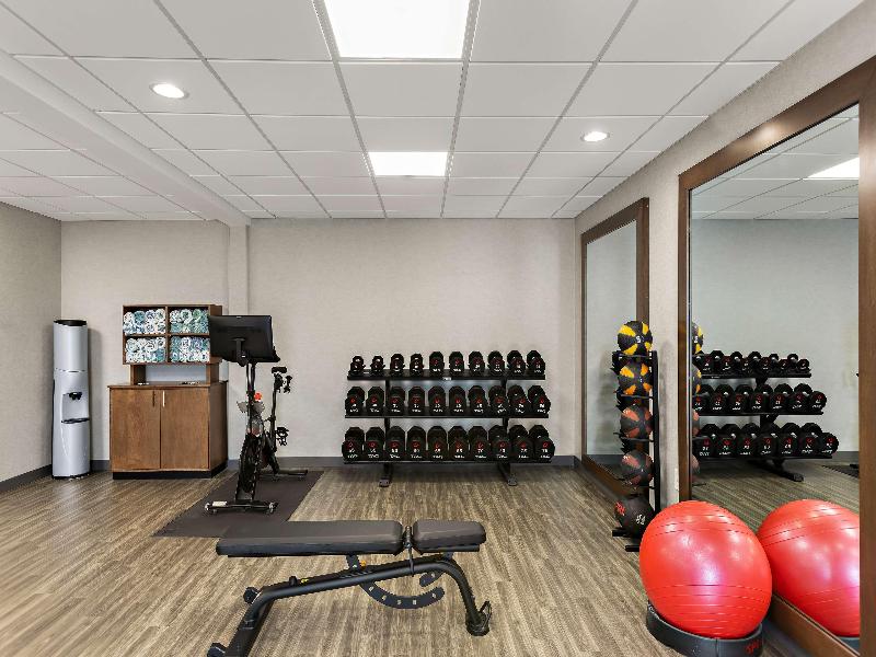 Hampton Inn & Suites Petoskey image