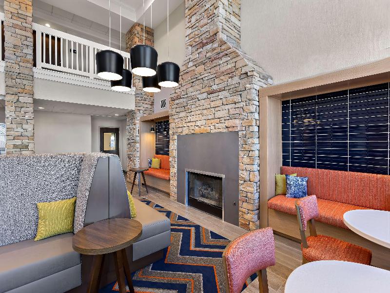 Hampton Inn & Suites Petoskey image