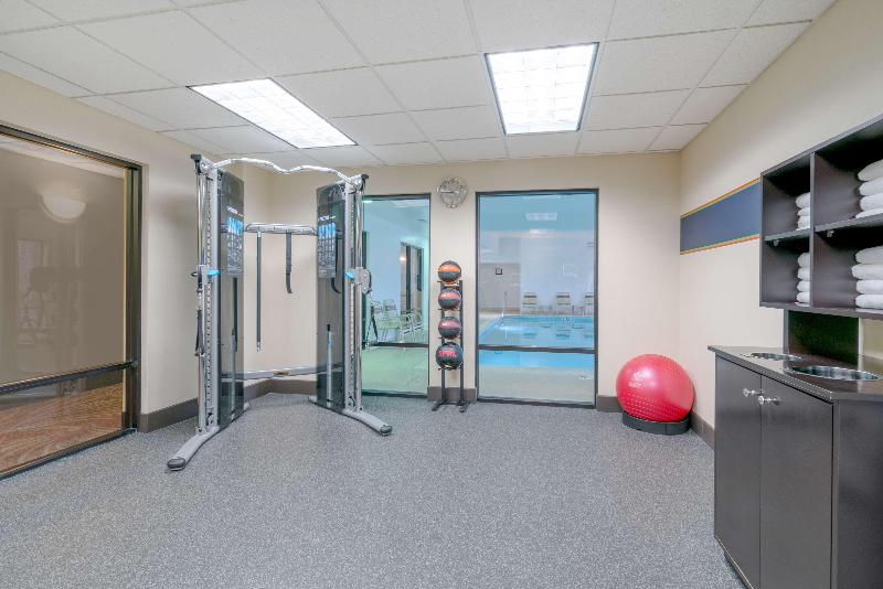 Hampton Inn Frostburg image
