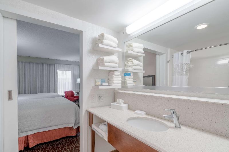 Hampton Inn Frostburg image
