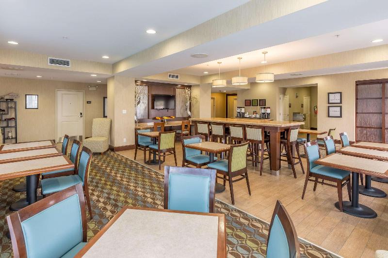 Hampton Inn Owensboro South image